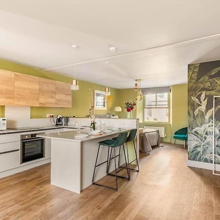 Shamrock, Bowness On Windermere, Superb One Bedroom Apartment With Private Parking Exteriér fotografie