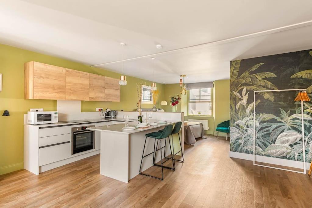 Shamrock, Bowness On Windermere, Superb One Bedroom Apartment With Private Parking Exteriér fotografie