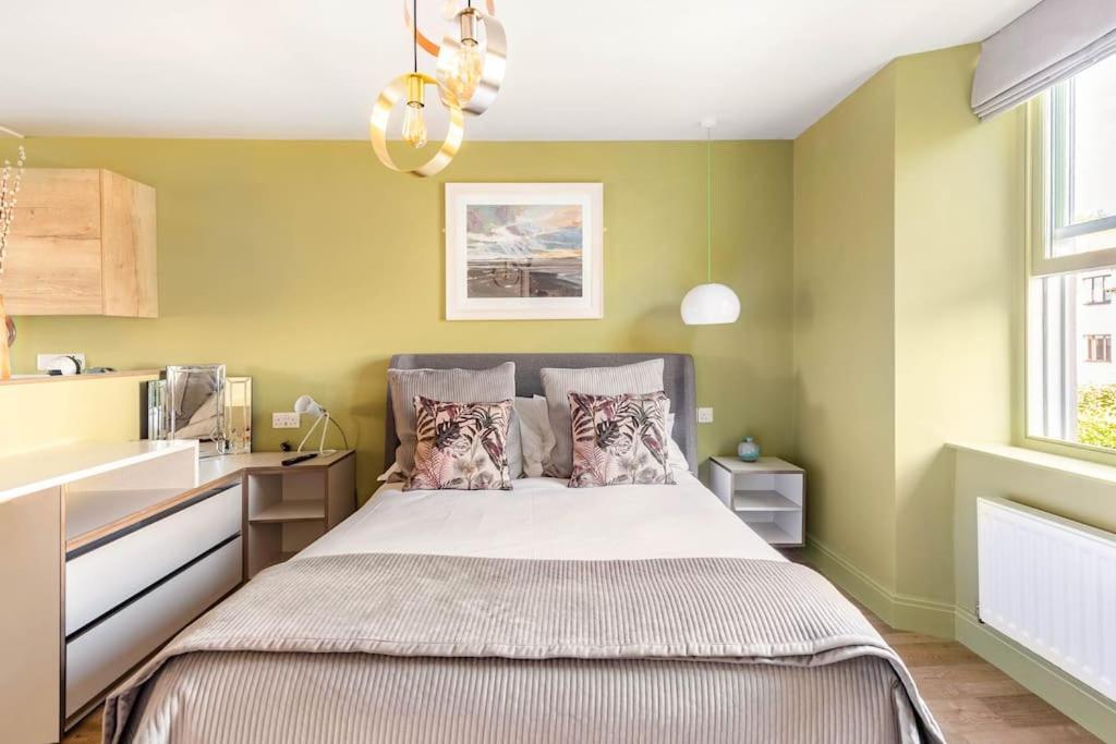 Shamrock, Bowness On Windermere, Superb One Bedroom Apartment With Private Parking Exteriér fotografie